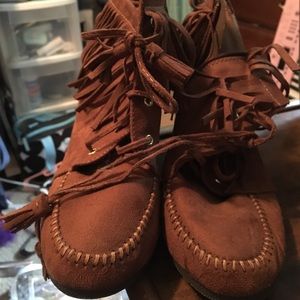 Brown fringe wedge heel booties